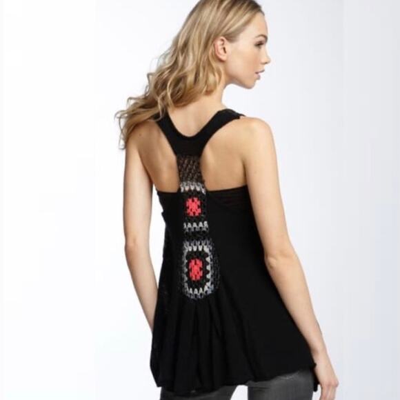 Free People Women's Black Granny Square Crochet Racerback Tank Top Size Small - Picture 2 of 12